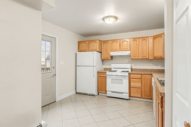 Photo - 439 Market St Unit 1