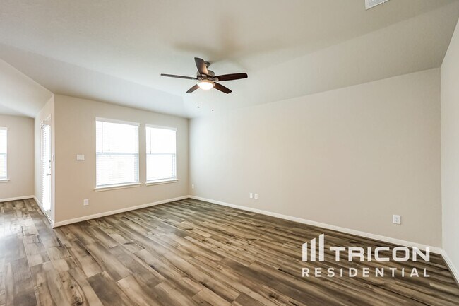 Photo - 13693 Paxton Blvd