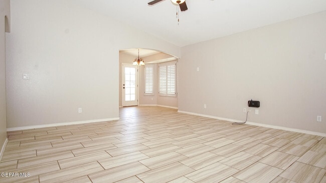 Photo - 14816 Tierra Haven Ave