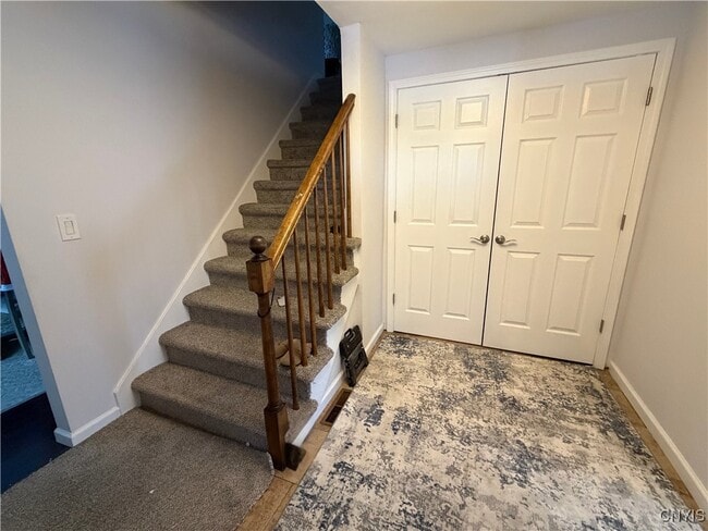 Photo - 7667 Charlemont Dr