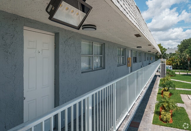 RAM East Boca