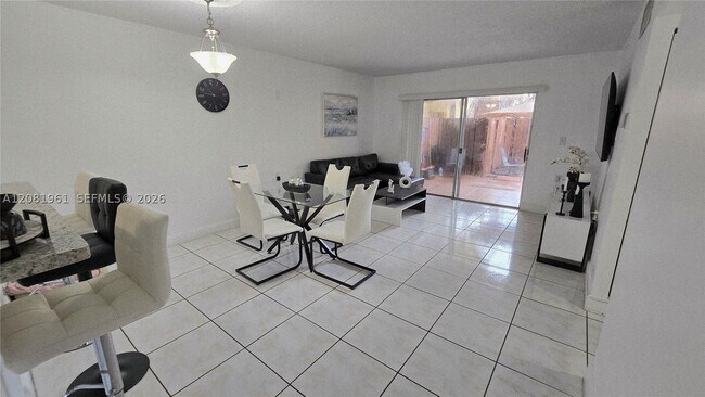 11259 SW 88th St Unit 104H