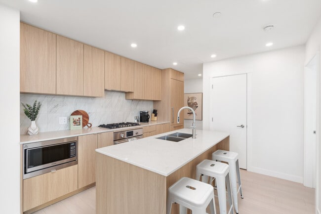 Photo - 626 Claremont St Unit ID1357376P