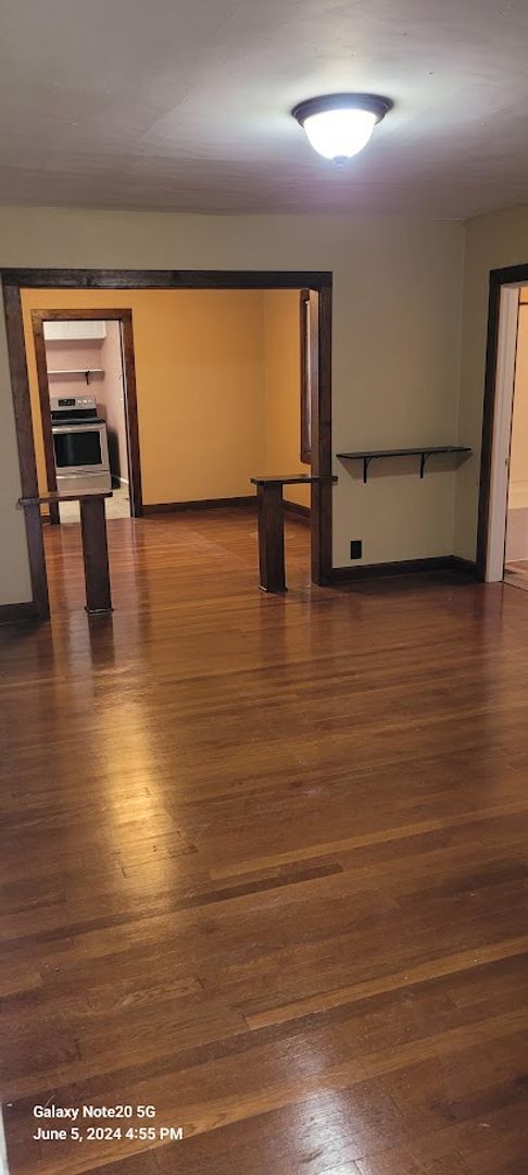 Photo - 3 BR 2 Bath House - 5 minutes from IU Bloomington! FALL 2027