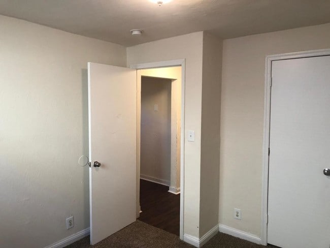 Photo - 742 Lexington St