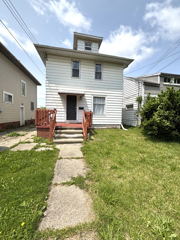 Photo - 1011 N Pennsylvania Ave (Lansing, MI)