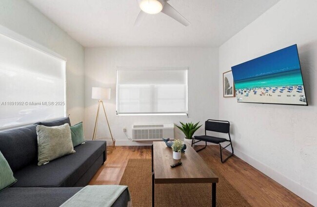 Photo - 7721 Harding Ave Unit 4