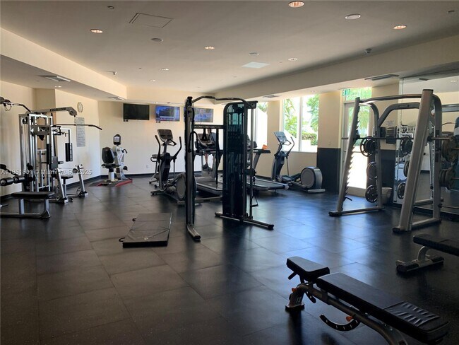 Photo - 2475 Brickell Ave Unidad 2504