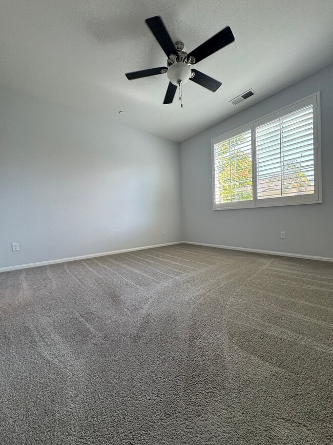 Photo - 1460 Mockingbird Ct