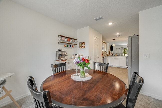 Photo - Bright & Spacious 3 Bedroom, 2 Bathroom Home with 2-Car Garage