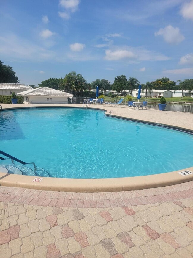 Photo - 8423 NW 12th St