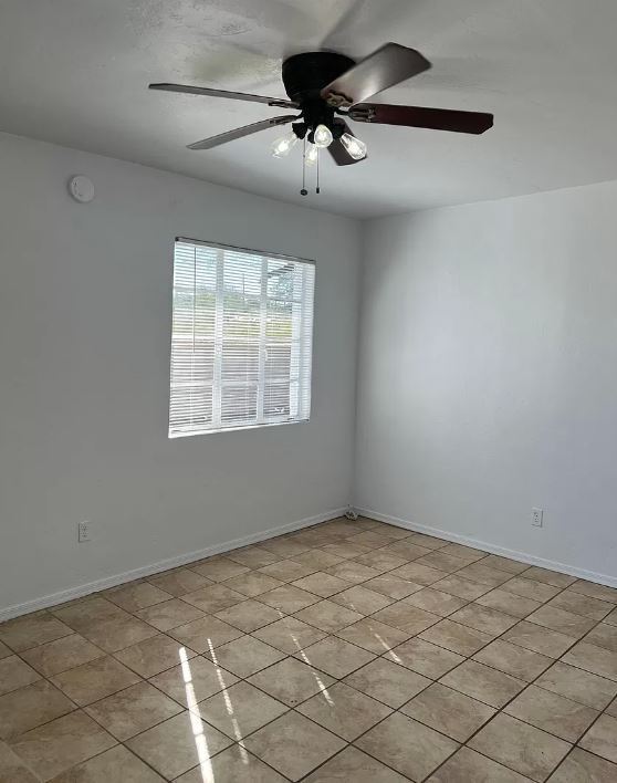 Photo - 2941 N Edith Blvd