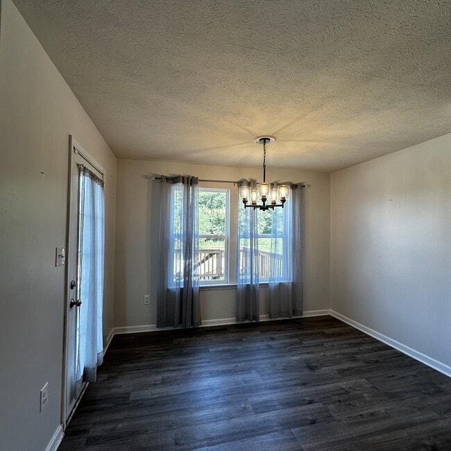 172 Birds Eye View Dr