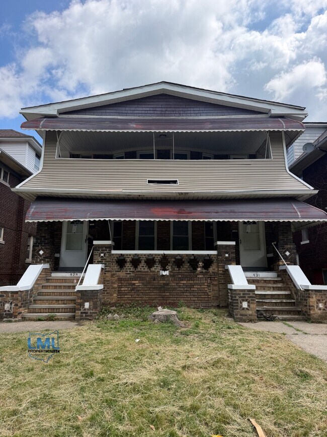 Photo - 929 Thornhill Dr