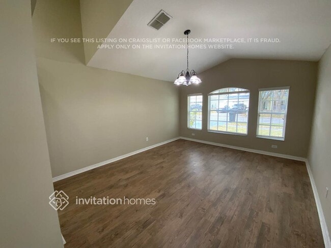 Photo - 1661 Oak Spring Dr