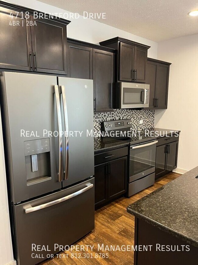 Photo - 4718 Brentford Dr