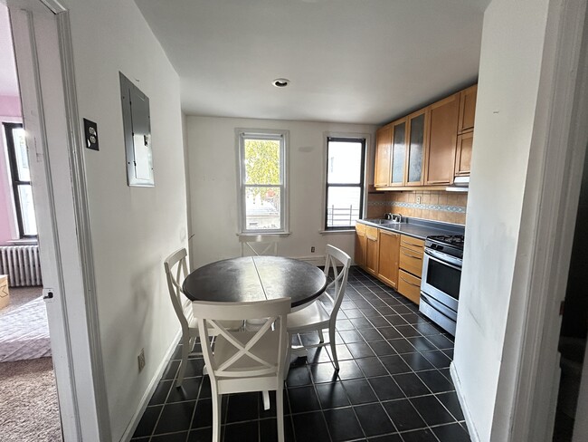 Photo - 318 71st St Unidad 318 71 St