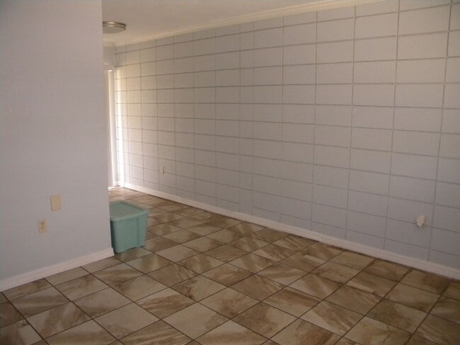 Photo - 1031 Royal Palm Ave