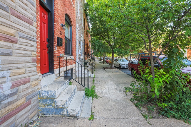 Photo - 27 N East Ave