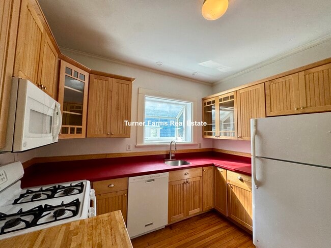 Photo - 16 Chetwynd Rd Unit 1