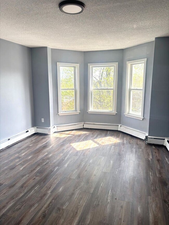 Photo - 56 Judson St Unit 3rd Floor