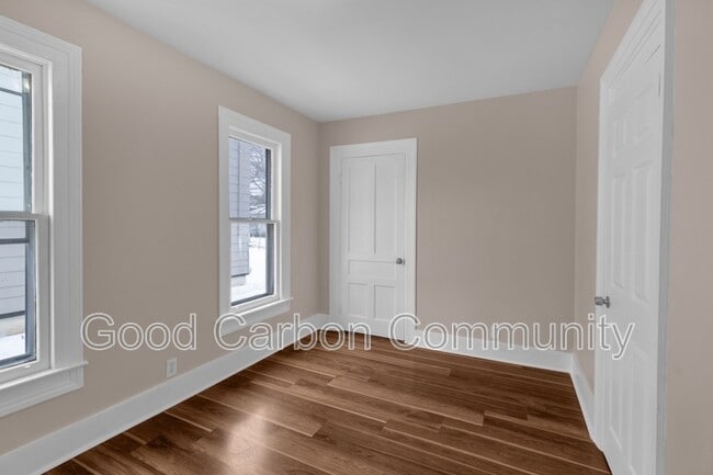 Photo - 101 Miller St Unidad 1