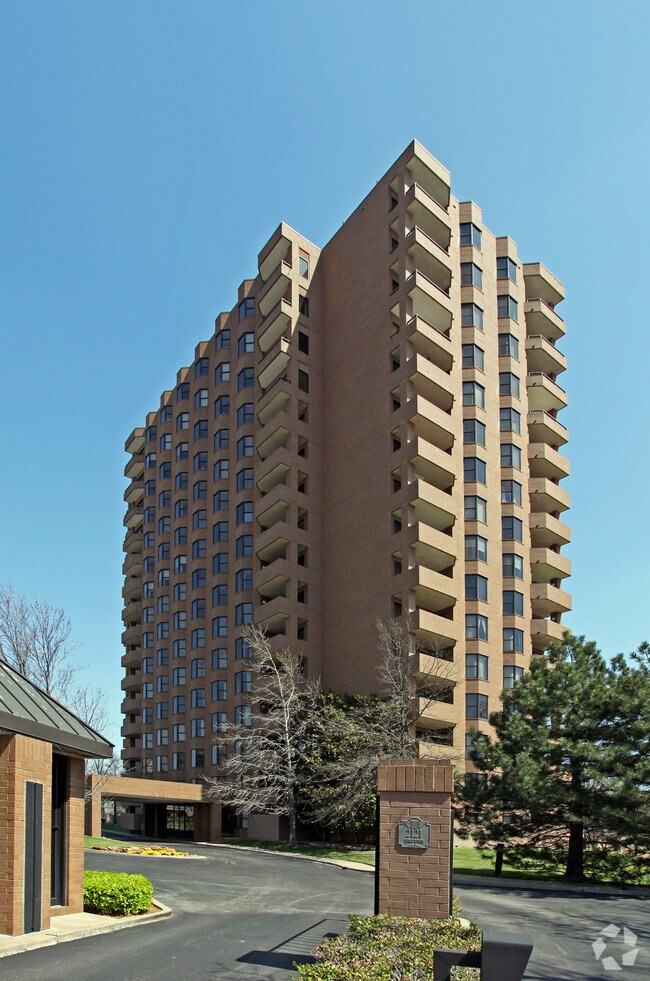 Photo - The Yorktown