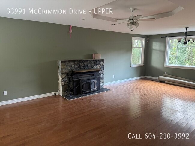 Photo - Large Upper Home Unit UPPER