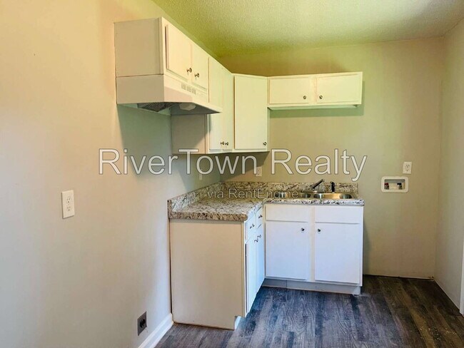Photo - 331 Elder Rd