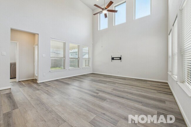 Photo - 9215 Lair Cove Dr