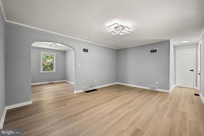 Photo - 2225 Palmer Ave