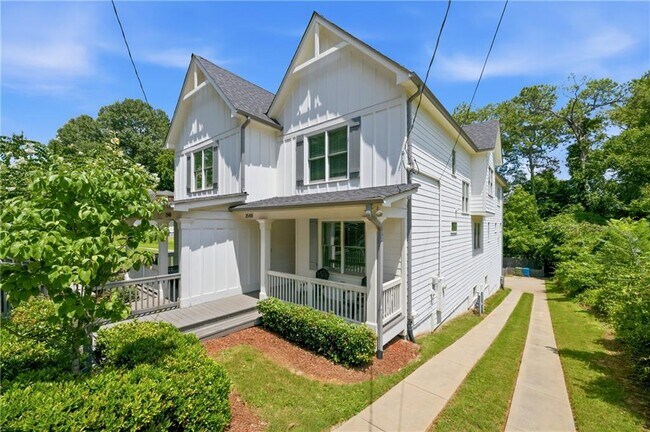 Photo - 254 Lamon Ave SE