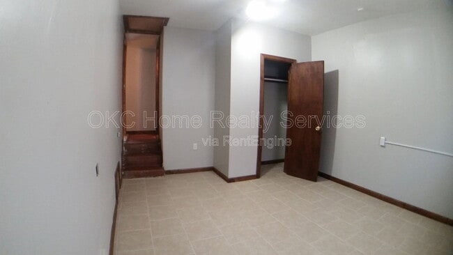 Photo - 630 SE 21st St