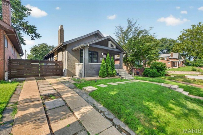 Photo - 7122 Nashville Ave