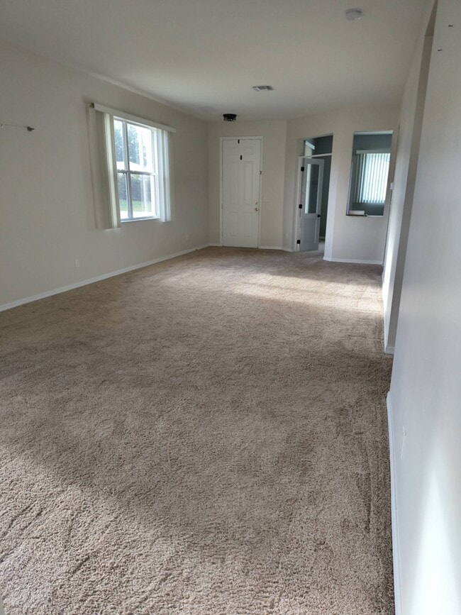 Photo - 25199 Chiclayo Ave