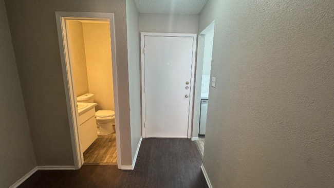 Photo - 3815 Coates Cir