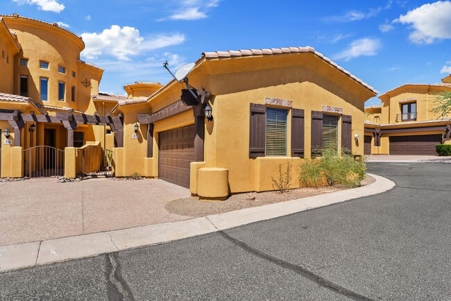 Building Photo - For Rent | 2 Bed | 2 Bath | Desert Dawn Co... Rental