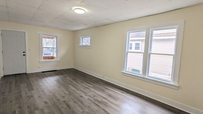 Photo - 1149 Fleming Ave