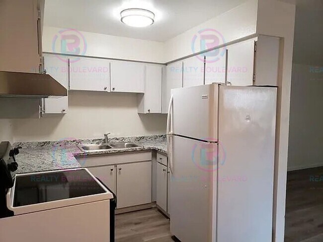 Photo - 1200-1206 Parkview St Unit 1202