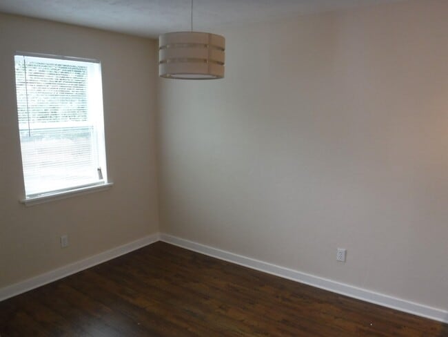 Photo - 2308 Sylvan Ct