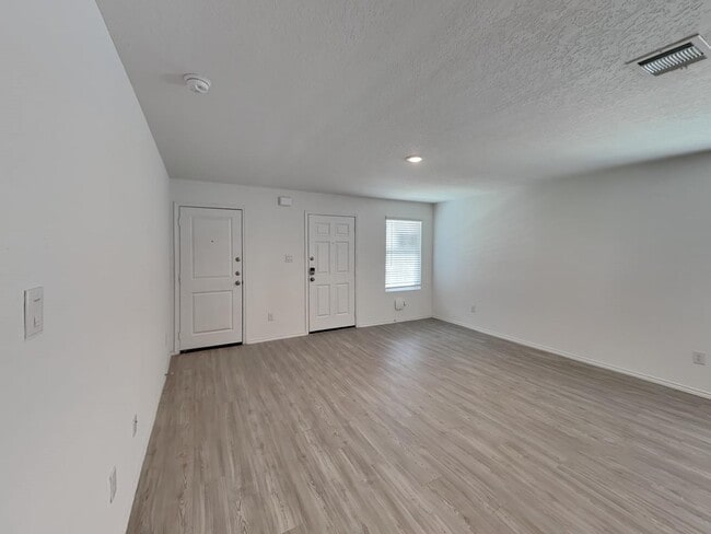 Photo - 5310 Devils Rdg