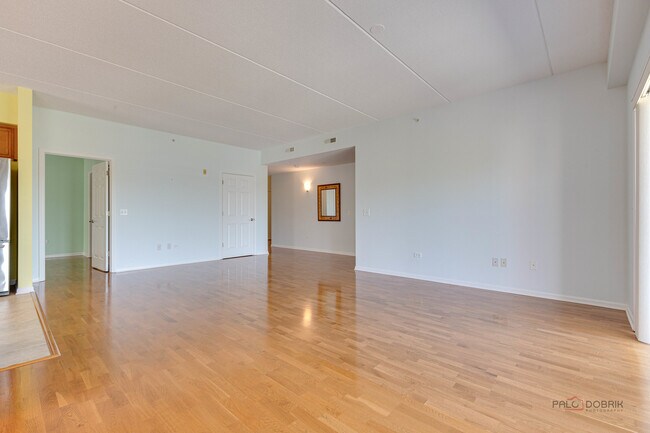 Photo - 799 Graceland Ave Unit 402A