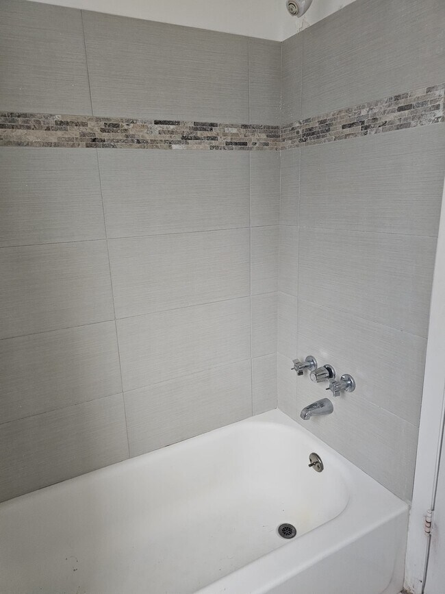 Photo - 2800 E 113th Ave