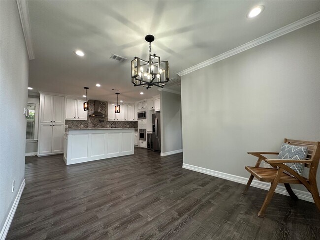 Photo - 1405 Walton St