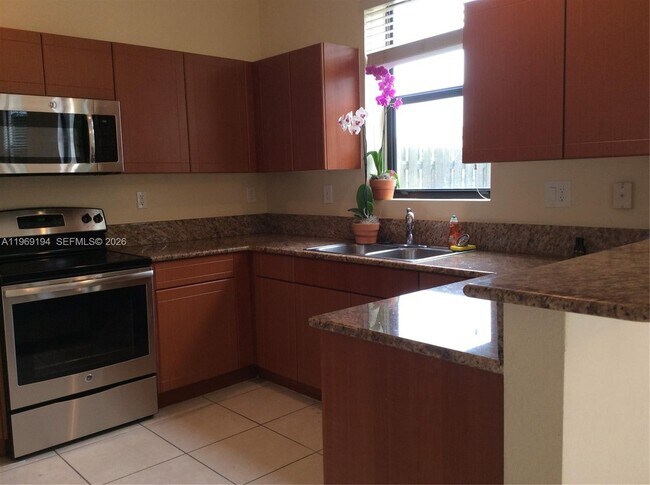 Photo - 11280 SW 238th St