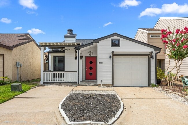 Building Photo - 10257 Bridgeland Ln