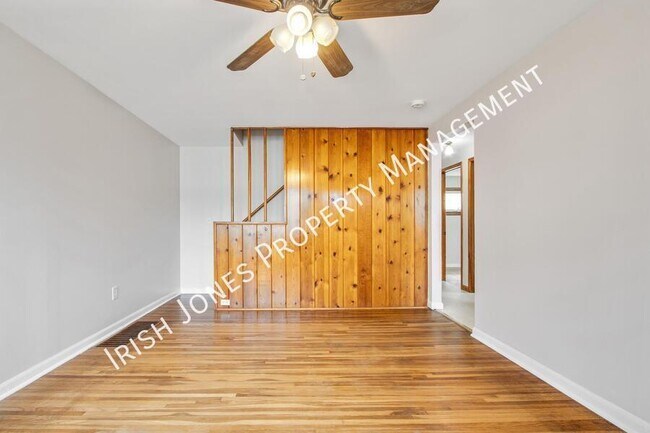 17 Houston St