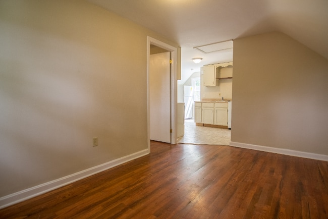 Photo - 37849 2nd St Unit Upper