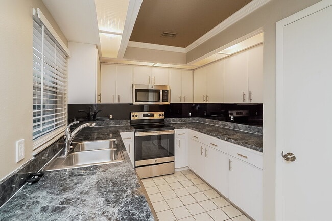 Photo - 24734 Silversmith Dr
