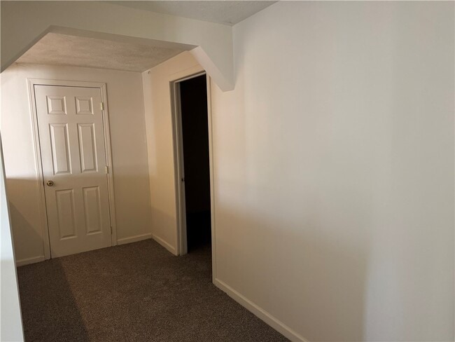 Photo - 120 W 14th St